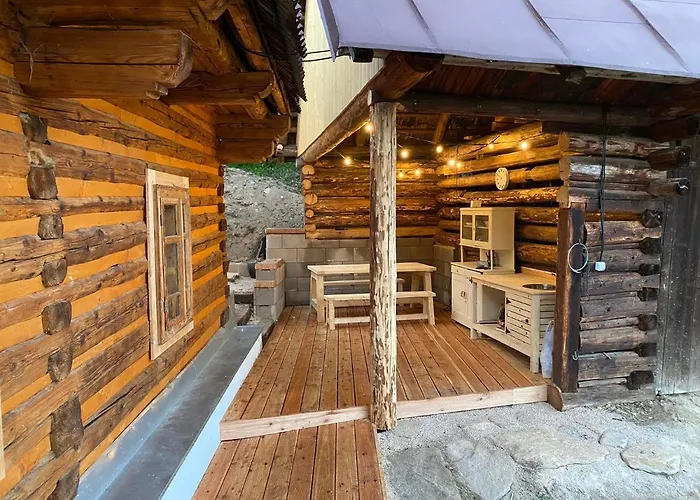 Alpesi faház Svajkova Chyza